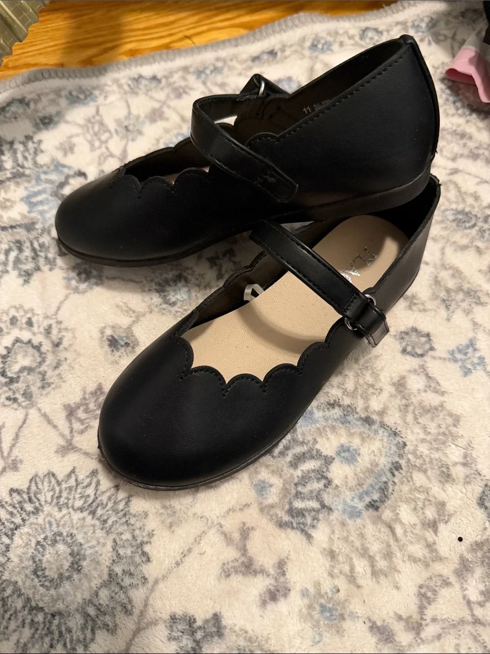 The Children's Place Black Mary Jane Dress Shoes with Scallop Trim